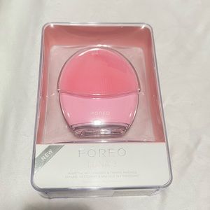 SOLD BNIB FOREO LUNA 3